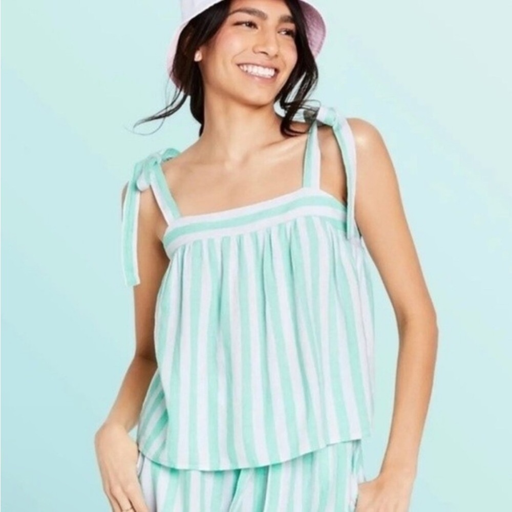 Stoney clover target blue white stripes sleeveless top size L